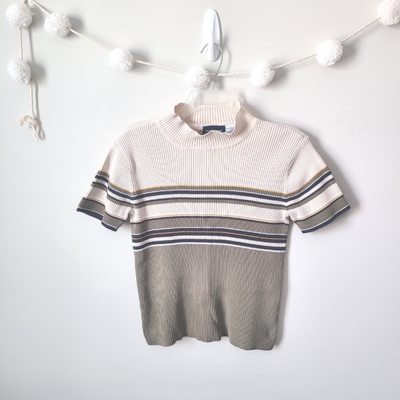 Liz Claiborne Tops - Liz Claiborne 90's Ribbed Knit Short Sleeve Top